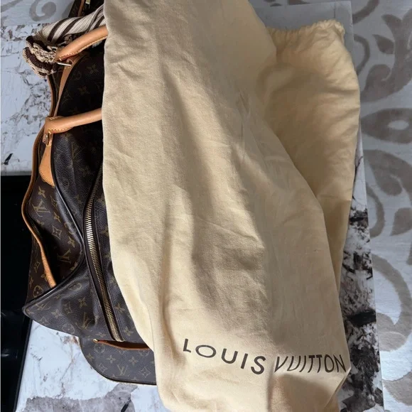 Louis Vuitton Eole monogram Travel Bag - Picture 12 of 12